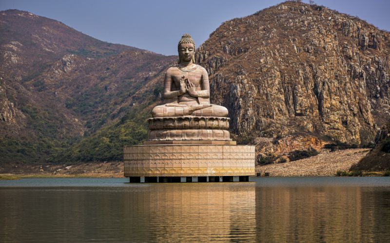 15 Must-Visit Buddhist Pilgrimage Sites in Bihar