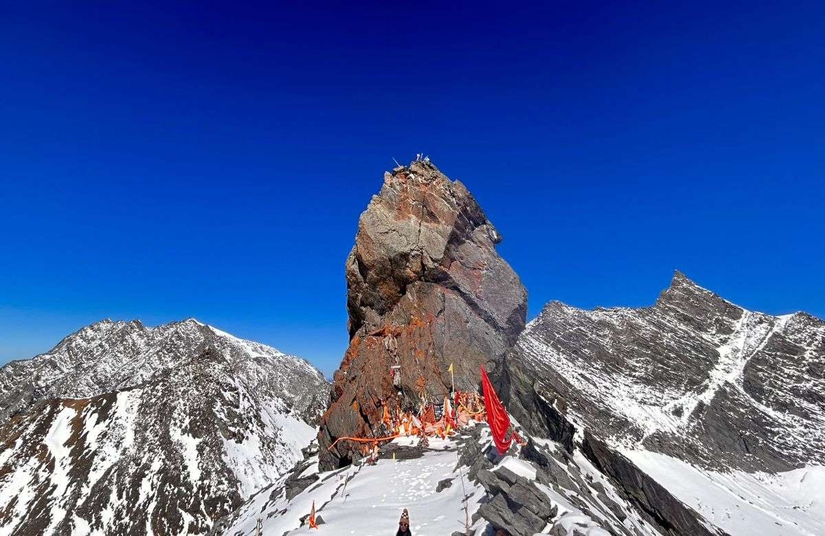 Shrikhand Mahadev Tour Package
